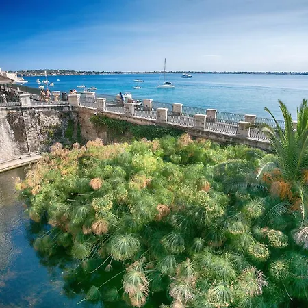 Casa Eu - Flat With Private Terrace Wifi *