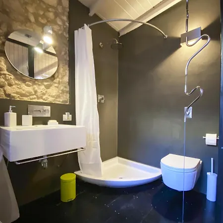 Casa Eu - Flat With Private Terrace Wifi *